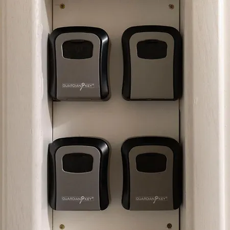 4bnb - The Dome Twentyfive *