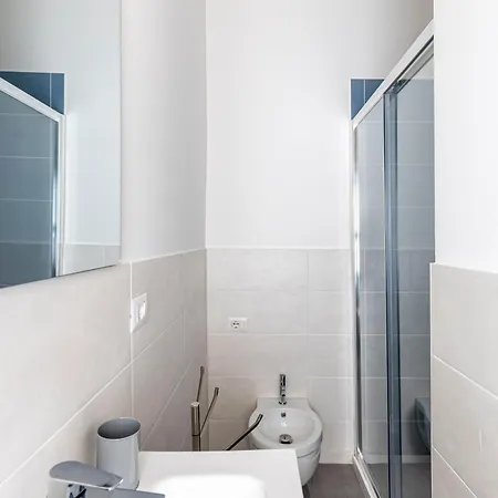 4bnb - The Dome Twentyfive * Rom